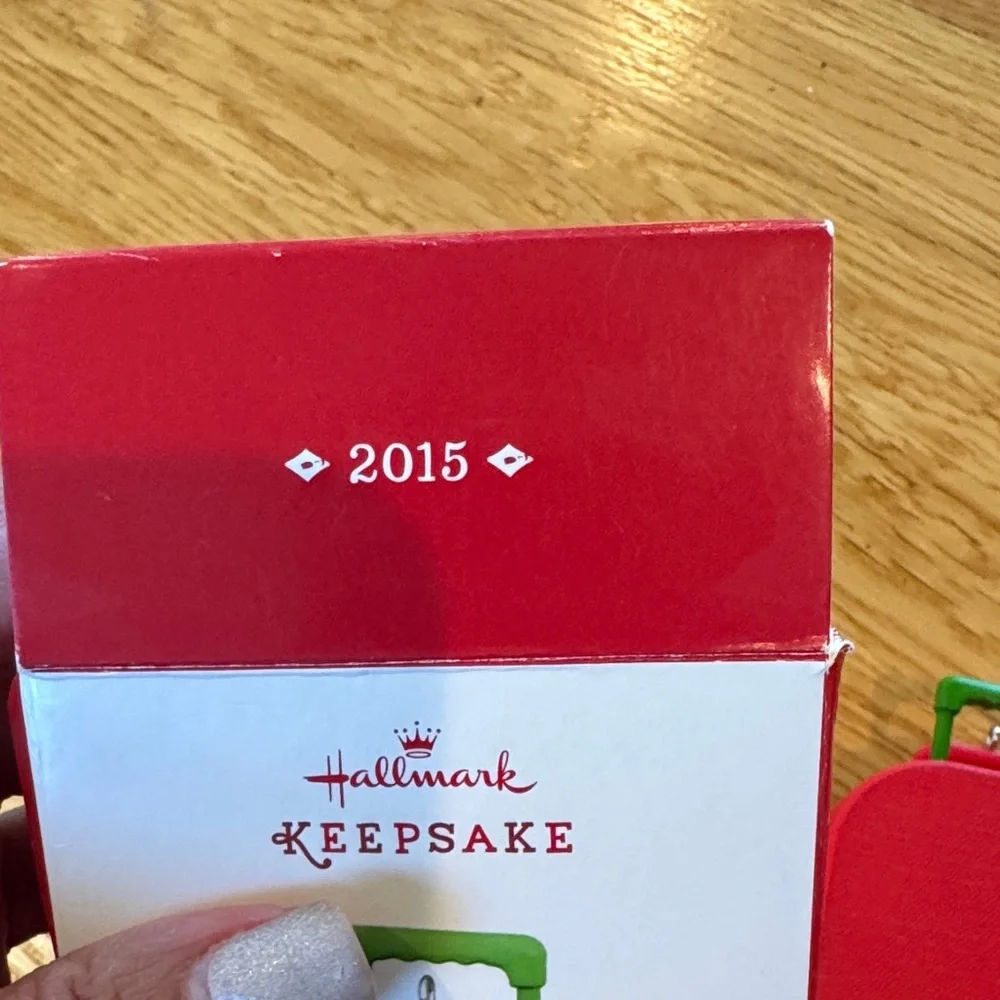 Hallmark Keepsake Traveling Grandparents Christmas Suitcase Photo Ornament 2015